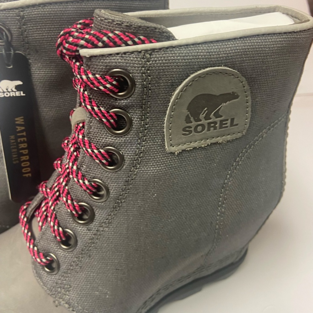 Sorel Joan Of Arctic Wedge II PDX Lace Boot NWT Color Quarry Jet Size 7.5 - Picture 4 of 13